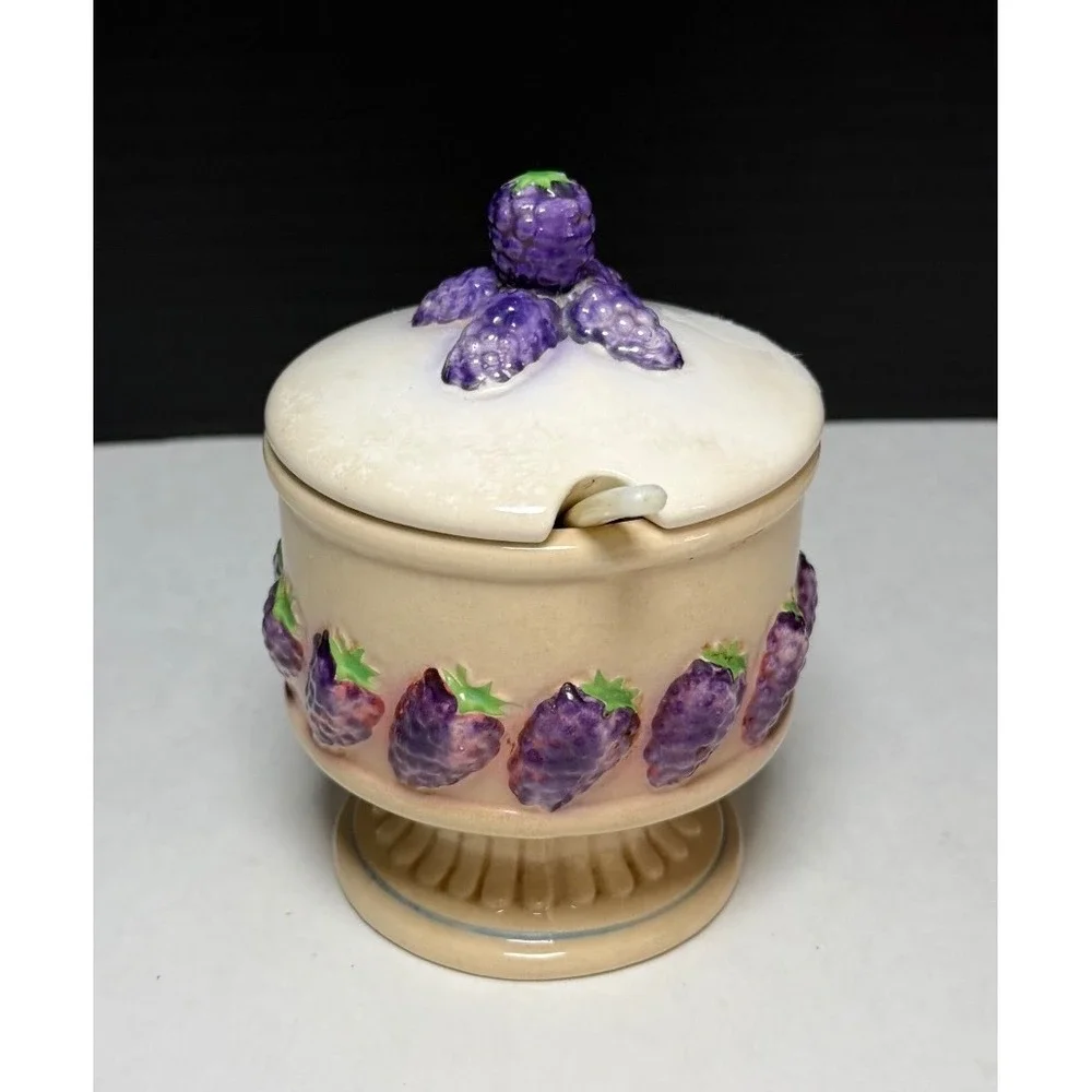 Vintage Ceramic Blackberry Jam Jar with Lid and Spoon Footed Berry Pot 2459